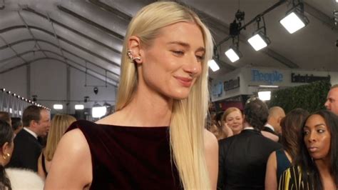 Elizabeth Debicki on 'The Crown' Ending: "It Was Time to Let Go of It"