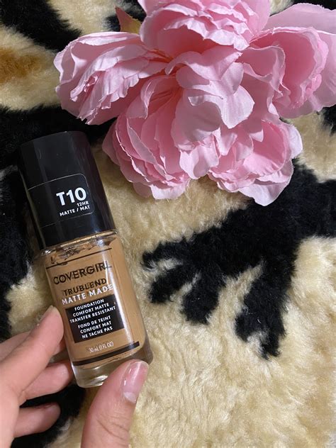 COVERGIRL TruBlend Matte Made Foundation reviews in Foundation ...