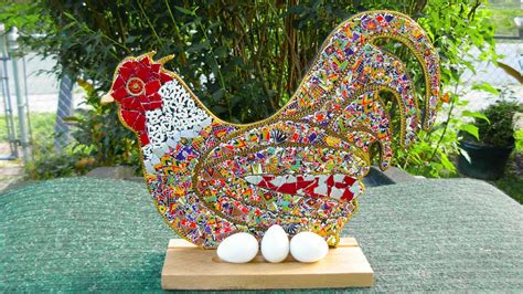 Egg Art - What To Do With Broken Eggshell Pieces - Pysanky Pysanka Ostrich Rooster Chicken | Egg ...