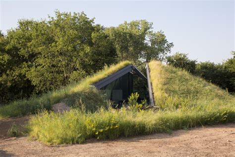 Modern Semi-Underground Homes That Become One With The Land