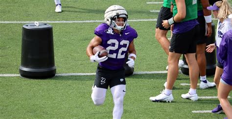 Photos from Kansas State's Monday morning practice