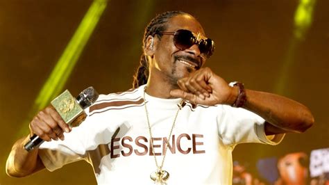 Snoop Dogg Celebrates Induction Into 2023 Songwriters Hall Of Fame