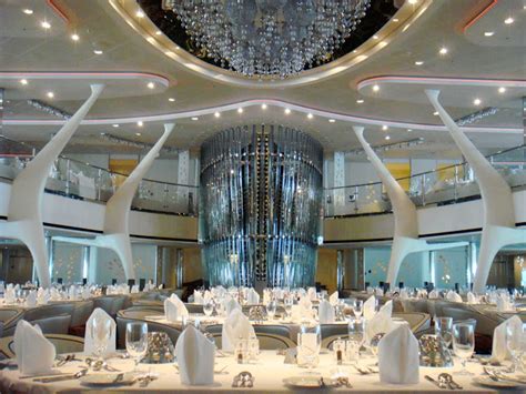 Beginner's guide to dining on a cruise - Cruiseable