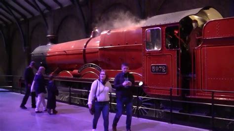 Warner Bros Studio Tour - The Making Of Harry Potter (Hogwarts Express ...