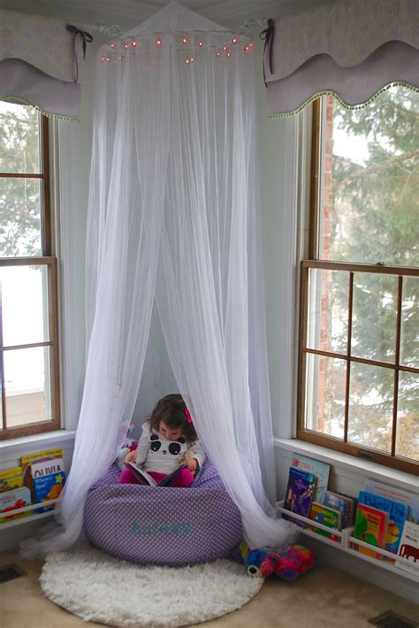 25 Sweet Reading Nook Ideas for Girls | The Crafting Nook