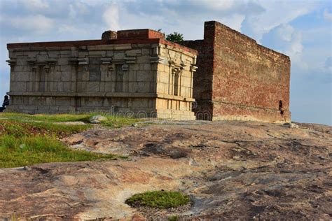 Namakkal, Tamilnadu - India - October 17, 2018: Narasimha Murthy Temple ...