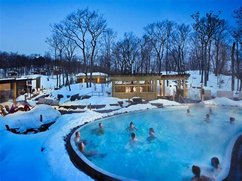 16 Reasons to Visit Canada in the Middle of Winter - Condé Nast Traveler