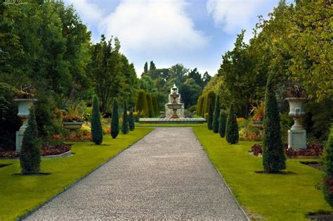 Guide to the famous parks in London - gardens and parks you must visit