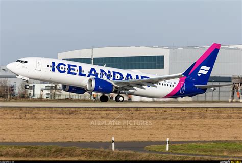 TF-ICU - Icelandair Boeing 737-8 MAX at Berlin - Brandenburg | Photo ID 1446721 | Airplane ...