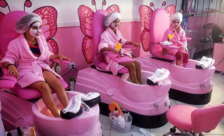 Why You Should Take Your Kids To A Nails Salon For Kids – kimmershow