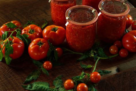 A How To Guide Canning Tomatoes • The Farmhouse Project