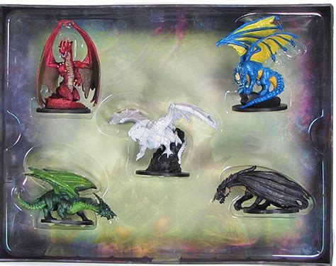 Dungeons & Dragons Miniatures Limited Edition Dragon Collectors Set ...