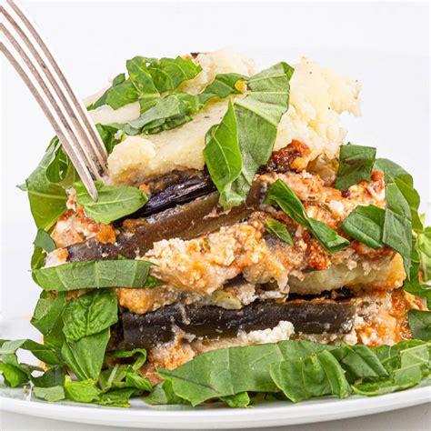 Eggplant, Vegan cheese lasagna | Rachael Ray Show | Healthy entrees ...