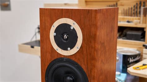 Bookshelf Speakers Upgrade - IBUILDIT.CA