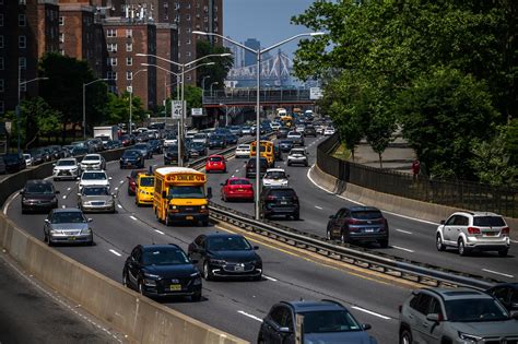 New York City Traffic is Back, According to Reporters - The New York Times