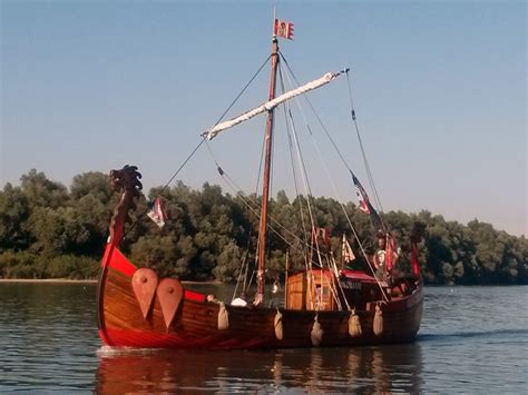 Medieval knight boat tours - Belgrade my way