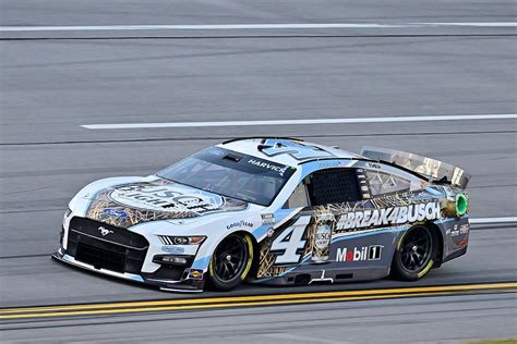 Kevin Harvick disqualified from Talladega Cup race