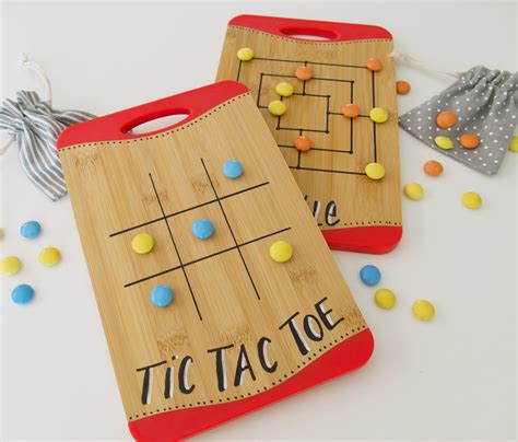 Tic Tac Toe und Mühlespiel DIY - mit Strich und Faden