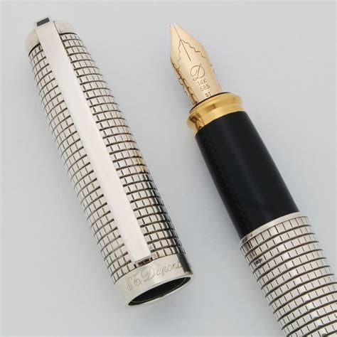 ST Dupont Fidelio Fountain Pen - Silver Grid, 14K Stub Italic Nib (Near Mint in Box, Works Well ...