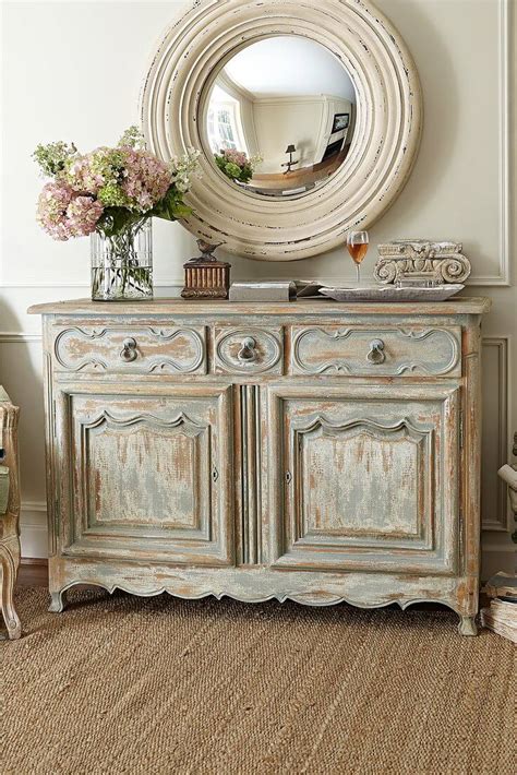 The Essentials Of French Country Décor - Interior Design Explained