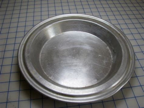 Vintage Rustic 9 Aluminum Deep Dish Pie Pan