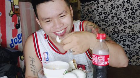 Mukbang Balot with extra hot sauce - YouTube