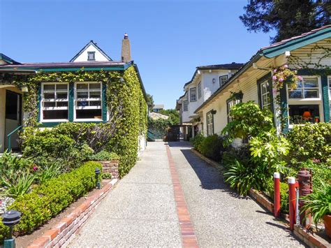 Photo Gallery (Briarwood Inn - Carmel-by-the-Sea, California)