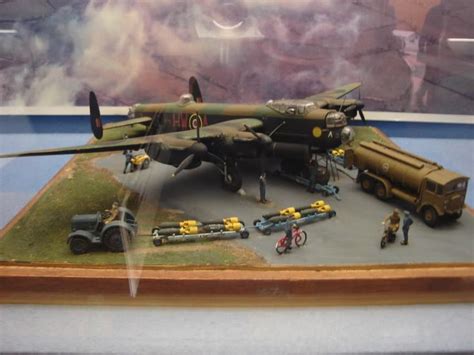 Pin by Dave Snell on Ww2 airfield diorama | Military diorama, Ww2 planes, Scale models