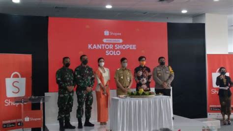 Shopee Opens Thousands Of Jobs In Solo, Mayor Of Gibran Anak Jokowi Commits To Facilitate Licensing