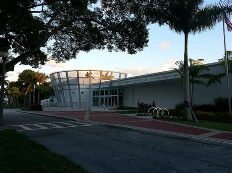 Cox Science Center and Aquarium (West Palm Beach) - Visitor Information ...