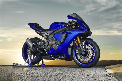 Yamaha YZF R1 Price, Mileage, Images, Colours, Specs, Reviews