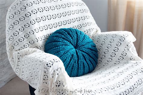 Gorgeous Free Round Crochet Pillow Pattern – Sustain My Craft Habit