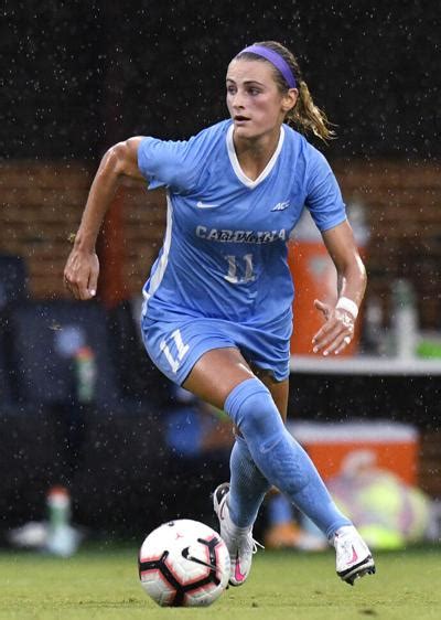 Stone Bridge graduate Emily Fox selected No. 1 overall in 2021 NWSL Draft | Headlines ...