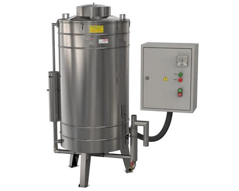 Stainless Steel Industrial Water Distiller, Model Name/Number: DE-140 ...