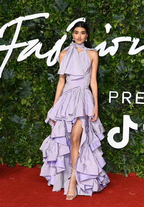 The Fashion Awards 2021: All The Winners And Red Carpet Looks - FASHION ...