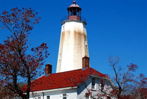 7 Great Jersey Shore Lighthouses to See with Kids | Mommy Poppins - Things To Do in New Jersey ...