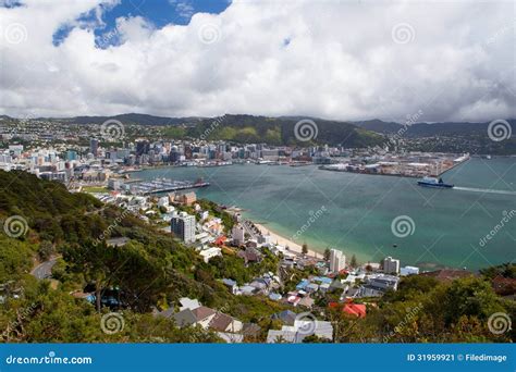 Wellington Skyline stock image. Image of destination - 31959921