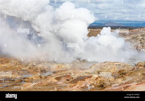 Geothermal area Gunnuhver, Reykjanes peninsula during fall. Northern ...