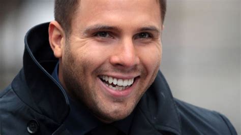 Dan Wootton: GB News host admits 'errors of judgement' - BBC News