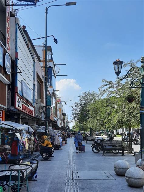 Street Photo of Malioboro Street Yogyakarta Editorial Photography ...