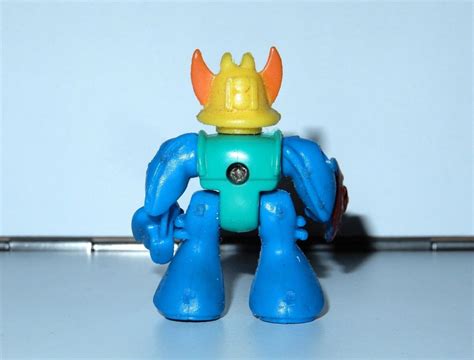 MICRO MACHINES Z-BOTS ZBOTS BOOTLEGS KO MINI FIGURE 1990s CHINA HTF - Boonsart shop