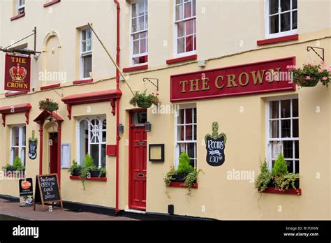 The Crown Pub, Old Town Poole, Dorset, England, United Kingdom Stock Photo - Alamy