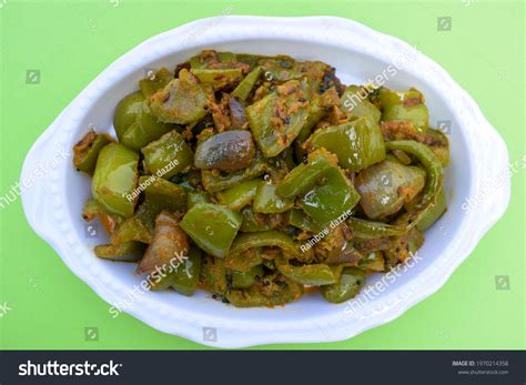 5,573 Capsicum curry Images, Stock Photos & Vectors | Shutterstock