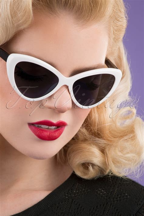 1950s Sunglasses & 50s Glasses | Retro Cat Eye Sunglasses