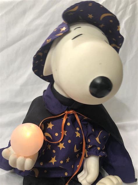 Peanuts Dancing Snoopy Halloween Musical Animated Figure "Linus & Lucy" NIB | #1945863489