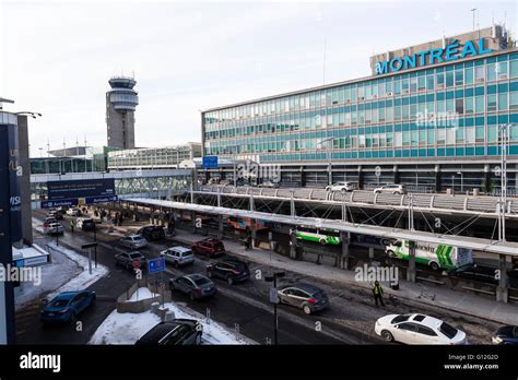 Montréal–Pierre Elliott Trudeau International Airport ,Montréal-Trudeau Stock Photo - Alamy