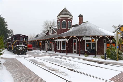 Seattle, Lake Shore and Eastern Railway Snoqualmie Depot - Northwest Railway Museum