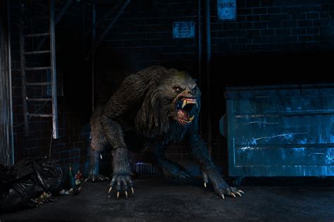 An American Werewolf In London - Werewolf Figure Preview by NECA - The Toyark - News