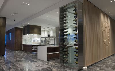 Air Canada Unveils New Vancouver International Maple Leaf Lounge ...