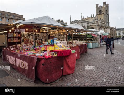 Cambridge open air market in Market Square Cambridge England UK Stock Photo - Alamy